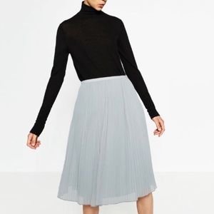 ❤️ Zara Pleated Chiffon A-Line Midi Skirt